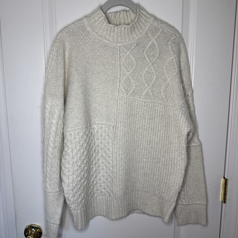 Vintage American Eagle Est 1977 Cable Knit Sweater Medium Cream Chunky Mock Neck